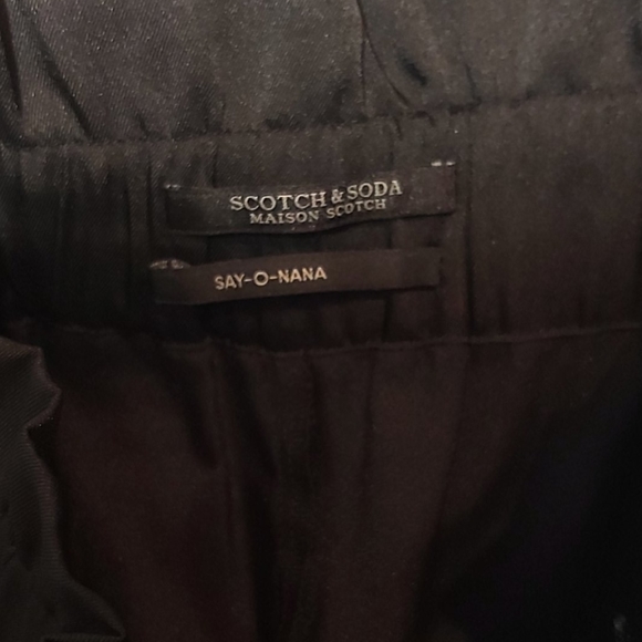 BNWT Scotch & soda black high waisted shorts - Picture 4 of 4